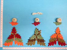 Lade das Bild in den Galerie-Viewer, Waldfee aus Filz Fädeln mit Kindern, Herbstdeko fädeln, Fensterfiguren basteln, Filzfiguren, Deko mit Kindern fädeln, Figuren aus Filz basteln, dekoration für herbst basteln, Filzfiguren nähen, Blumenkinder basteln, BKF 4180SB