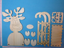 Lade das Bild in den Galerie-Viewer, Rentier mit Schlitten aus Holz Bastelset Weihnachten, Rentier zu Weihnachten gestalten, Bastelidee Weihnachten, Weihnachtsdeko gestalten, Weihnachtsdekoration, Tiere basteln mit Holz, weihnachtliches Bastelset, basteln mit Kindern, Geschenkidee für Weihnachten, Rentier aus Holz, Weihnachtsbasteln, Rentier einfach malen, Geschenkidee für Weihnachten, Weihnachtsdekoration, basteln mit Kindern, Weihnachtsdeko gestalten, Rentier zu Weihnachten gestalten, Bastelidee Weihnachten, Weihnachtsbasteln, weihnachtlic