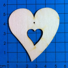 Lade das Bild in den Galerie-Viewer, 5cm 1Loch Herzen als Geldgeschenke, Holzteilchen Herzen, Streuteileherzen, Herzen als Tischkarten, Holzteile für Hochzeit, Holzbasteln, Hochzeitsdeko aus Holz, Bastelideen mit Herzen, Basteln mit Herzen, Holzteile, Herzen als Streudeko, Herzen zum Kartengestalten, Herzen zum Basteln, Herzen aus Holz,  Holzteilchen Herzen, Basteln mit Herzen, Herzen als Geldgeschenke, Herzen aus Holz, Holzteile für Hochzeit, Holzbasteln, Herzen als Streudeko, Herzen zum Basteln, Bastelideen mit Herzen, Hochzeitsdeko aus Hol