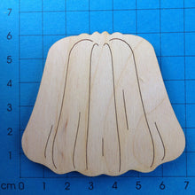 Lade das Bild in den Galerie-Viewer, Gugelhupf aus Holz