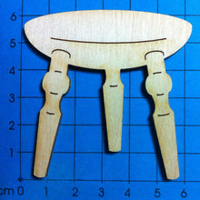 Lade das Bild in den Galerie-Viewer, Melkschemel aus Holz