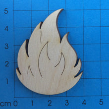 Lade das Bild in den Galerie-Viewer, Flamme aus Holz