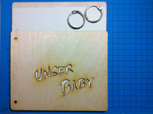 Lade das Bild in den Galerie-Viewer, Scrapbook "Unser Baby" aus Holz und 6 Einlegeseiten
