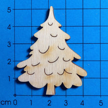 Lade das Bild in den Galerie-Viewer, Tannenbaum breit aus Holz