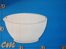 Lade das Bild in den Galerie-Viewer, Schild als Rührschüssel aus Holz