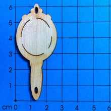 Lade das Bild in den Galerie-Viewer, Handspiegel aus Holz