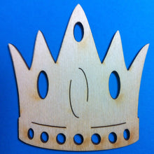 Lade das Bild in den Galerie-Viewer, Prinzessinnenkrone aus Holz