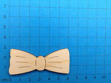 Lade das Bild in den Galerie-Viewer, Schleifen aus Holz in verschieden Formen Holzkunst, Schleife zum Bemalen, Streuteile diy, Basteln mit Holz, Basteln mit Holz, Holzteile, Basteln mit Holzteile, Holz bemalen, Streuteile Holz, Kleine Holzteile, Basteln mit Holz für Kinder, Schleife zum Basteln, Holz bemalen Acryl, Basteln mit Kinder, Holzteile bemalen, Holzideen , Basteln mit Holz, Streuteile Holz, Holzteile, Kleine Holzteile, Basteln mit Holz für Kinder, Basteln mit Holz, Holzideen , Basteln mit Kinder, Holz bemalen Acryl, Basteln mit Holz