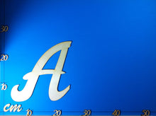 Lade das Bild in den Galerie-Viewer, Buchstaben in Schreibschrift 20cm aus Holz