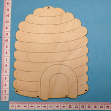 Lade das Bild in den Galerie-Viewer, Bienenkorb aus Holz