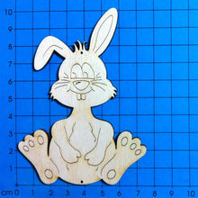 Lade das Bild in den Galerie-Viewer, Hase sitzend aus Holz