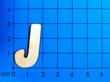 Lade das Bild in den Galerie-Viewer, Buchstaben in 2,8cm aus Holz