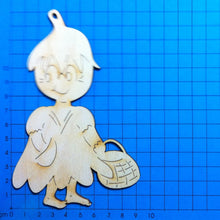 Lade das Bild in den Galerie-Viewer, Blumenkind mit Korb aus Holz