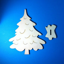 Lade das Bild in den Galerie-Viewer, Tannenbaum breit aus Holz