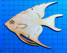 Lade das Bild in den Galerie-Viewer, Discusfisch aus Holz