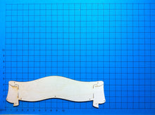 Lade das Bild in den Galerie-Viewer, Schild Schriftrolle aus Holz, schmal