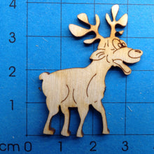 Lade das Bild in den Galerie-Viewer, Elch röhrend aus Holz