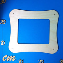 Lade das Bild in den Galerie-Viewer, Rahmen mit gerundeten Ecken aus Holz 21x23cm Schild zum Geburtstag, Schilder zum Basteln, Schild zur Taufe, Holz bemalen, Basteln mit Holz, Schilder aus Holz, Schild zur Hochzeit basteln, Schild zur Geburt, Schilder für den Eingang, Holzideen , Bilderrahmen aus Holz, Schild fürs Kinderzimmer, Türschild, Basteln mit Holz für Kinder, RDH 2323