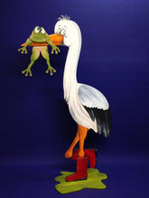 Lade das Bild in den Galerie-Viewer, Storch mit Frosch aus Holz Babygeschenk, Bastelideen für Kinder, Storch gestalten, Holzteile bemalen, Karte zur Geburt gestalten, Basteln mit Kindern, Basteln mit Holzteilen, Geschenk zur Geburt, Storch basteln mit Holz, Basteln mit Holz für Kinder, Jahresdeko malen, Bastelbedarf aus Holz, Storch aus Holz basteln, Kleine Holzteile, Storch aus Holz, Dekoidee Frühjahr basteln, Bastelset aus Holz, Bastelidee für Kinder, Glückwunschkarte zur Geburt gestalten, Dekoidee Kindergeburtstag,  Holzteile bemalen, Glüc