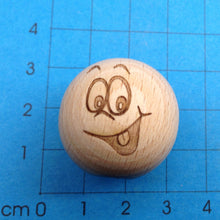 Lade das Bild in den Galerie-Viewer, Holzkugeln mit Gesicht (25mm)