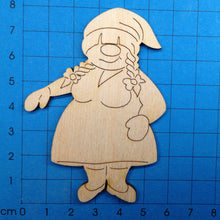 Lade das Bild in den Galerie-Viewer, Wichtelfrau aus Holz