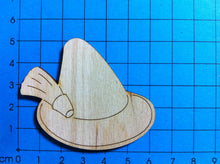 Lade das Bild in den Galerie-Viewer, Trachtenhut aus Holz