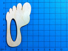 Lade das Bild in den Galerie-Viewer, Serviettenring aus Holz in verschiedenen Formen