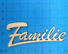 Lade das Bild in den Galerie-Viewer, Schriftzug Familie aus Holz Basteln mit Holz, Eingangsschild, Holzkunst, Herzlich willkommen Schriftzug, Schriftzüge aus Holz, Schriftzüge bemalen, Bastelideen mit Holz, Schriftzug Bastelartikel, Holzteile bemalen, Schriftzüge bemalen, Schriftzug Bastelartikel, Holzteile bemalen, Basteln mit Holz, Eingangsschild, Bastelideen mit Holz, Holzkunst, Herzlich willkommen Schriftzug, Schriftzüge aus Holz, SZH 9409