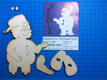 Lade das Bild in den Galerie-Viewer, Schneemann mit Topf als Standfigur aus Holz