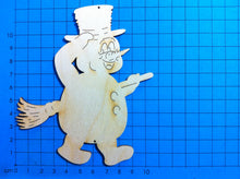 Lade das Bild in den Galerie-Viewer, Schneemann mit Zylinder und Besen aus Holz