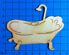 Lade das Bild in den Galerie-Viewer, Badewanne aus Holz