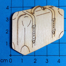 Lade das Bild in den Galerie-Viewer, Koffer aus Holz