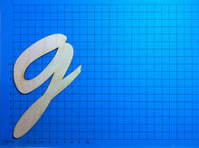 Lade das Bild in den Galerie-Viewer, Buchstaben in Schreibschrift 15cm aus Holz