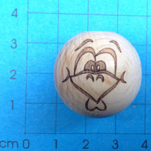 Lade das Bild in den Galerie-Viewer, Holzkugeln mit Gesicht (25mm)