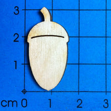 Lade das Bild in den Galerie-Viewer, Eichel aus Holz
