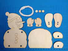 Lade das Bild in den Galerie-Viewer, Schneemann Eisy aus Holz, Schlenker-Figur