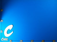 Lade das Bild in den Galerie-Viewer, Buchstaben in Schreibschrift 20cm aus Holz