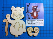 Lade das Bild in den Galerie-Viewer, Katze als Standfigur aus Holz
