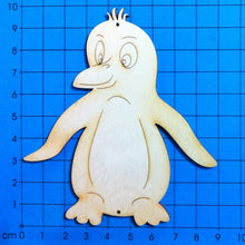 Lade das Bild in den Galerie-Viewer, Pinguinpapa aus Holz