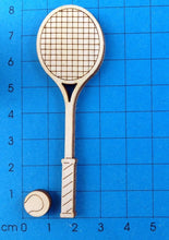 Lade das Bild in den Galerie-Viewer, Tennisschläger aus Holz