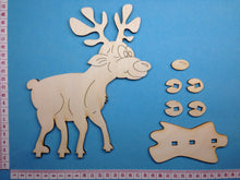Lade das Bild in den Galerie-Viewer, Elch aus Holz zum Hinstellen