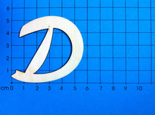 Lade das Bild in den Galerie-Viewer, Buchstaben in Schreibschrift 5cm aus Holz