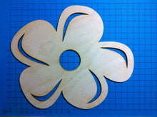 Lade das Bild in den Galerie-Viewer, Blumenblüte aus Holz