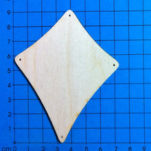 Lade das Bild in den Galerie-Viewer, Drachen aus Holz