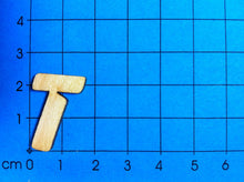Lade das Bild in den Galerie-Viewer, Buchstaben in 2,3cm aus Holz