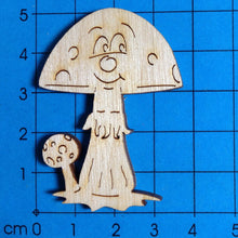Lade das Bild in den Galerie-Viewer, Glückspilz aus Holz