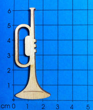 Lade das Bild in den Galerie-Viewer, Trompete aus Holz