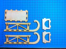 Lade das Bild in den Galerie-Viewer, Schlitten aus Holz Bausatz groß