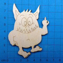 Lade das Bild in den Galerie-Viewer, Monster mit Stinkefinger aus Holz