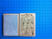 Lade das Bild in den Galerie-Viewer, Stempel Mosaik mit Herzen 7 cm Stempelideen, Stempel für Hochzeit, Stempel für Geschenke, Stempel für scrapbooking, Herzen Stempel, Stempel für Holz, Stempeln, Stempel mit Holzgriff, Stempel für Kartengestaltung, Stempel für Kinder, SPG 1207